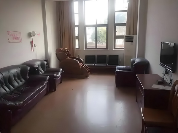青蔷天